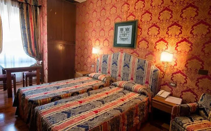 Ponte Bianco Hotel 3*